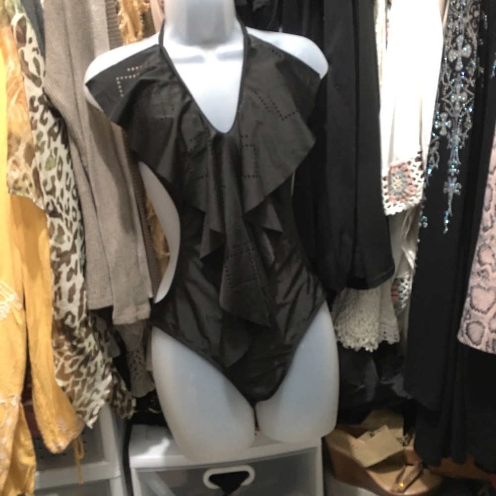 Size L Black One Piece Swimsuit